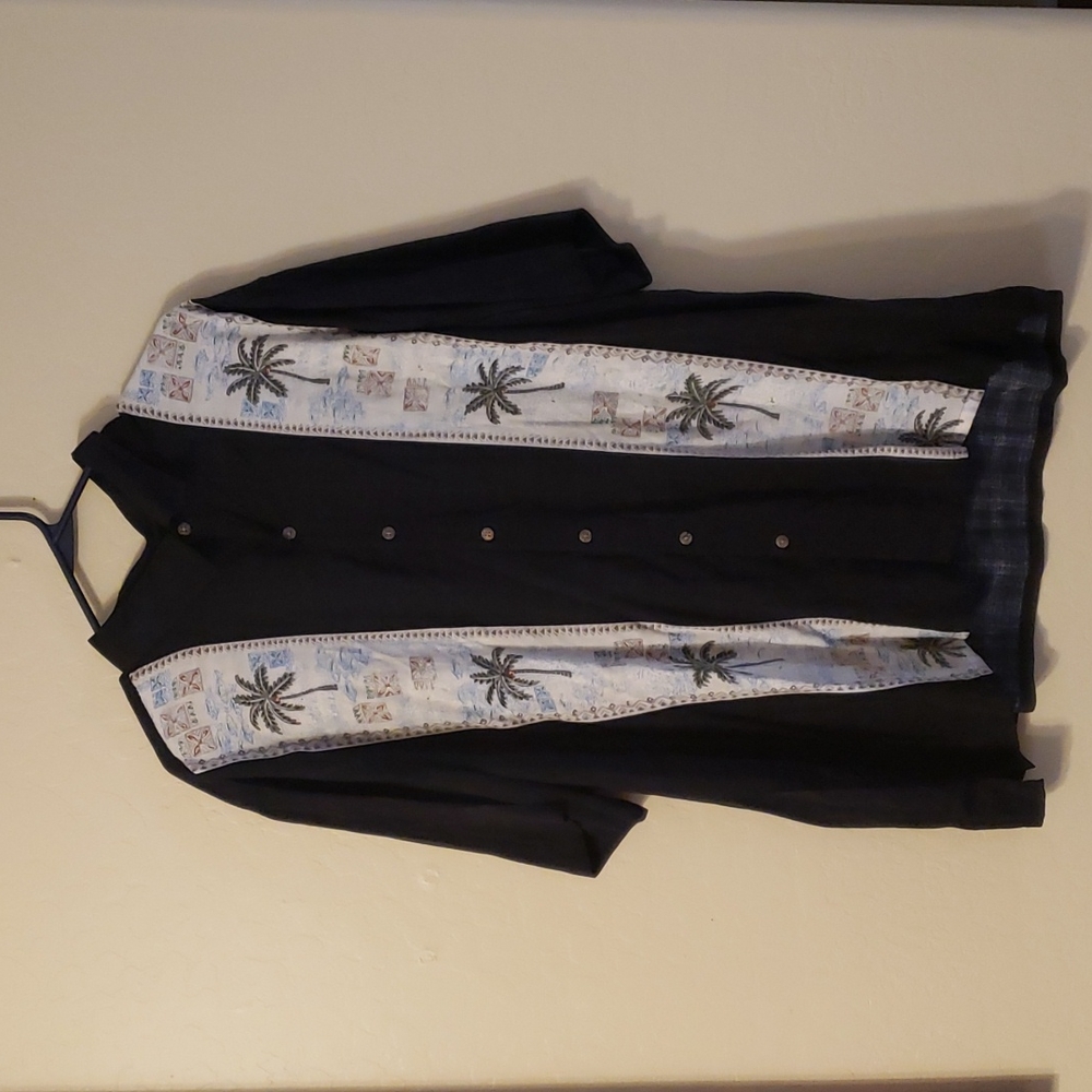 Men's XXL Batik Bay Button Down shirt